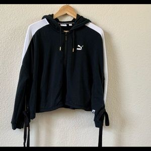 Puma Black and White Cropped Hoodie Sz S